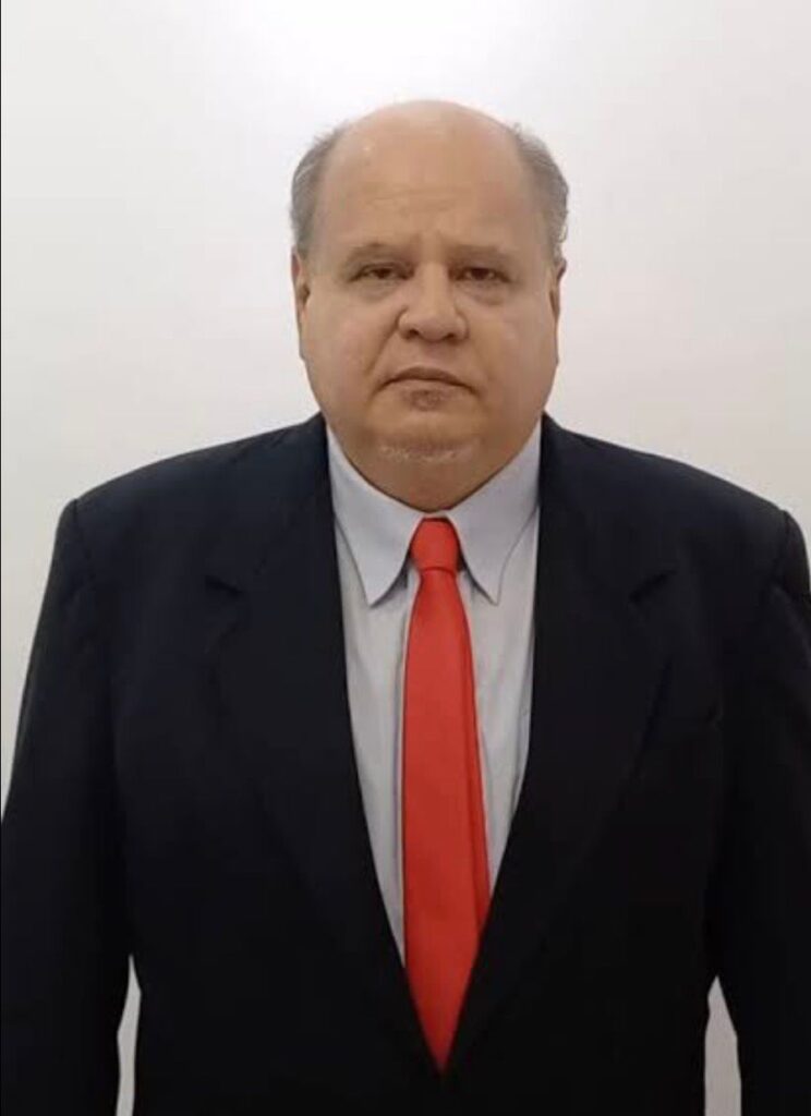 Afinal, quem é realmente o doutor Antônio Carlos Antolini Junior? 